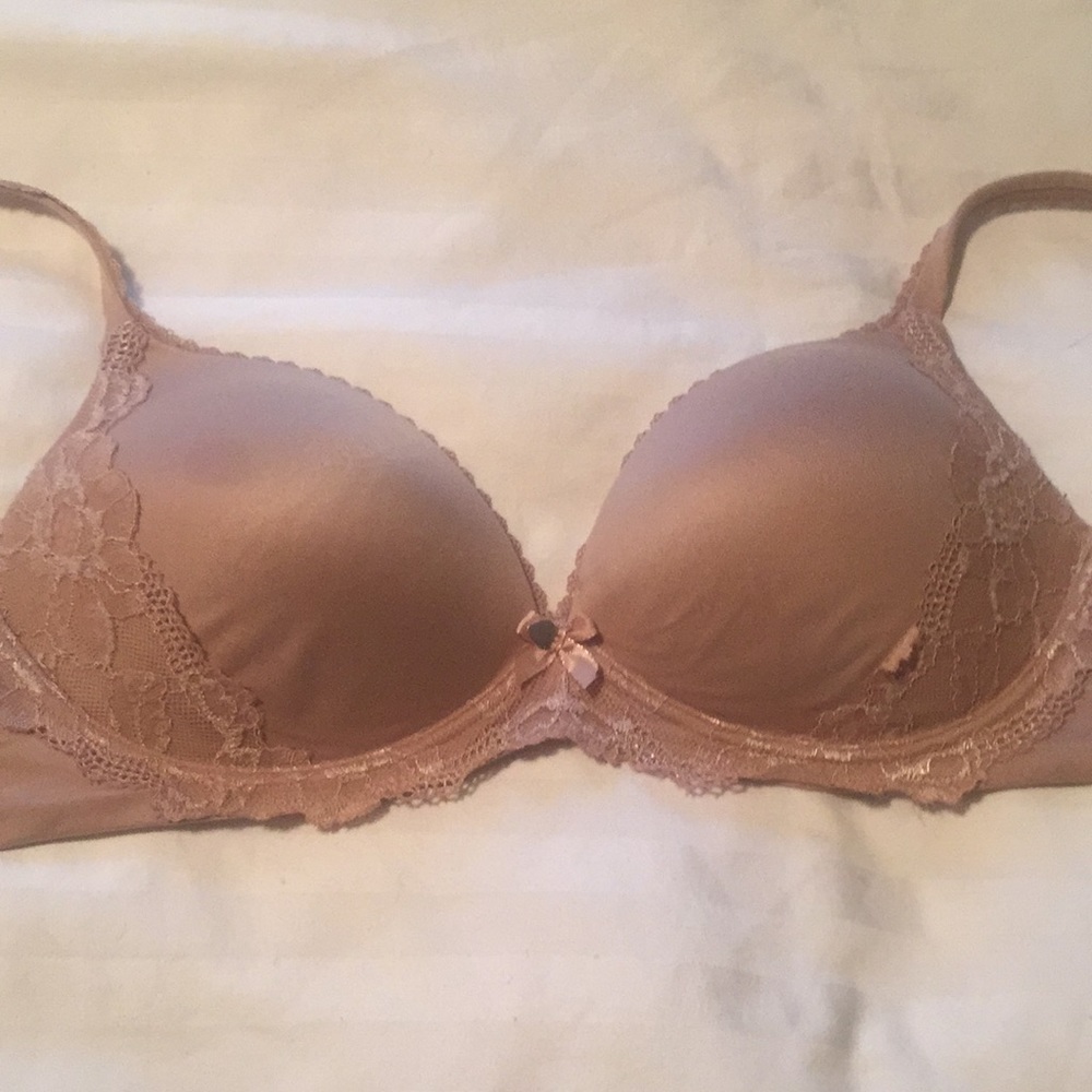 Victoria’s secret no underwire push-up bra